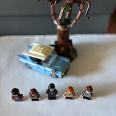 Lego 75953 Harry Potter Whomping Willow Minifigures