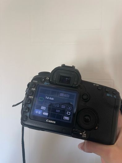 Canon eos 5D mark ii