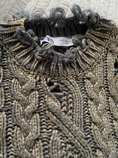 Zara jumper size S NEW