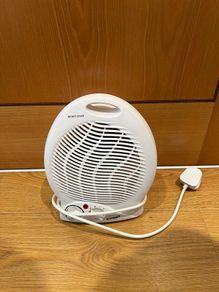 Small electric heater