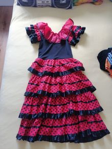 Flamenco dress girls