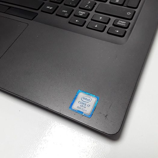 Dell Latitude 5400 | Intel Core i7-8665U | 16GB RAM | 256GB M.2 SSD Laptop