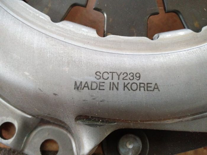 Toyota Corolla Verso (zde12_, Cde12_) 1.6 Vvt-i  1.8 Vvt-i   Clutch Kit + Solid Flywheel