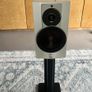 DALI Rubicon 2 speakers white - New condition - Boxed with stands Image 3