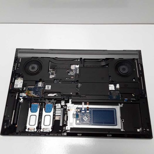 Hp Zbook Fury 15.6 G8 | Intel Core I7-11860h | 32gb Ram | 1tb Ssd | Nvidia Rtx A2000 4gb