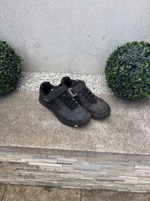 Crankbrothers clip less shoes and limited edition clip less pedals