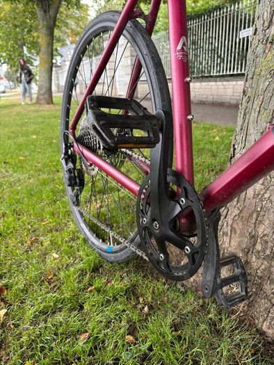 Sona Lightweight Aluminium Speed/Commuter Bike Shimano Disc Brakes