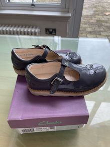 girls shoes