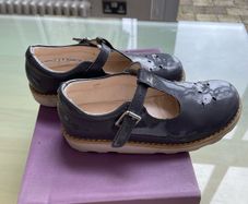 girls shoes