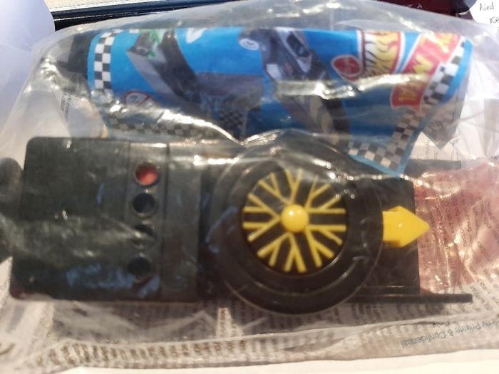 New unopened collectable vintage hot wheels