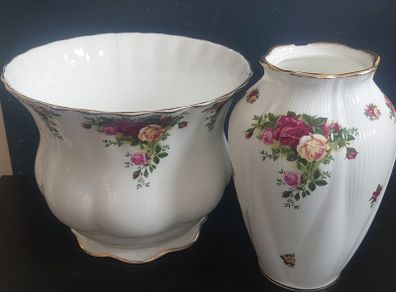 Two Royal Albert "Old Country Roses" Items with Some Damage - A Planter and a "Chelsea" Vase, See Condition Report. Price for Both