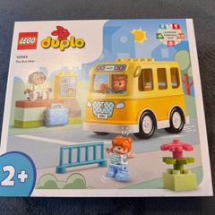 LEGO duplo bus