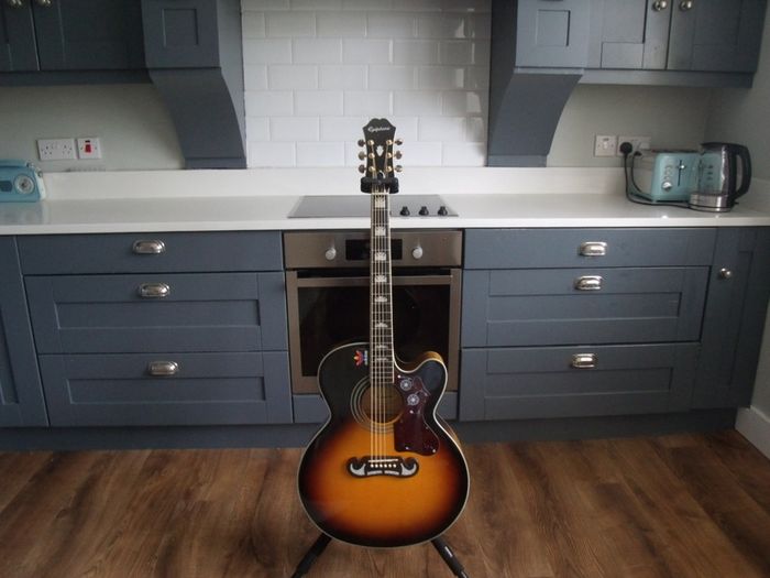 Epiphone EJ-200SCE Acoustic-Electric Guitar - Vintage Sunburst