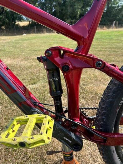 Trek Remedy 7 mountain bike