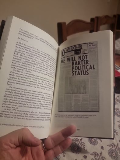 Captive Columns (Paperback)  Eoghan Mac Cormaic