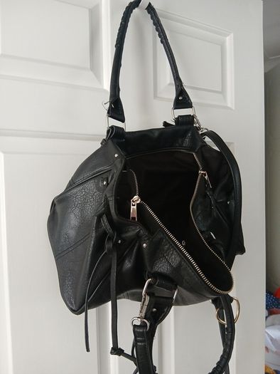 Black bershka handbag faux leather