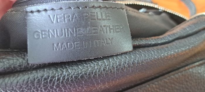 Vera Pelle Italian Leather Bag