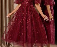 BNWT Stunning Dress with Sparkly Threads & Sequins - excellent for any special event + matching accessories available
