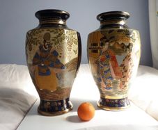 Large antique Kinkozan signed hand-painted Satsuma vases