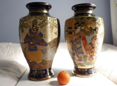 Large antique Kinkozan signed hand-painted Satsuma vases
