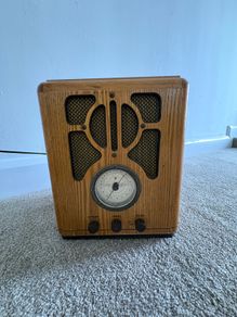 Retro Style Radio & CD Player