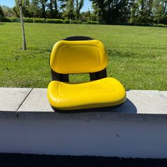 John Deere Seat from an X350R