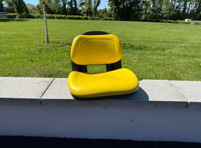 John Deere Seat from an X350R