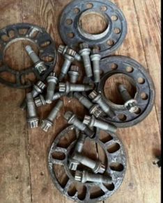 Mercedes Spacers
