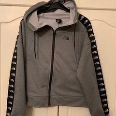 North Face Hoodie Price drop