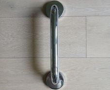 Grab rail