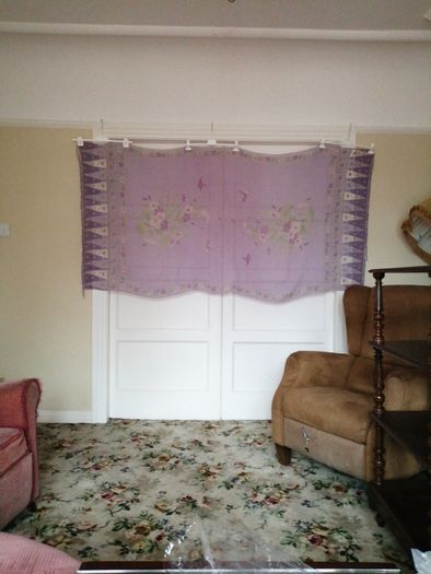 Silk Wrap/Shaw, Large 40/80" Lilac with Mauve/Green/Cream Design