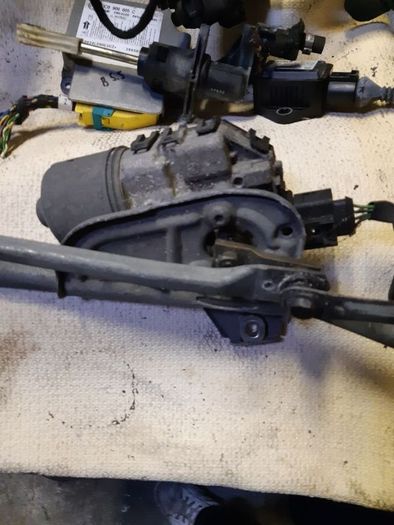 wiper linkage for passat