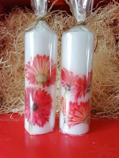 Summer birthday decorative spring red gerberas candle gift set