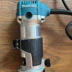 Makita router