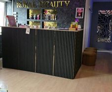 Beauty & sunbed salon for sale