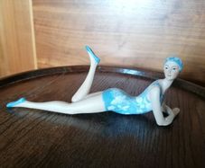 Figurine