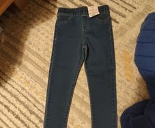 girls jeans 5/6 yo