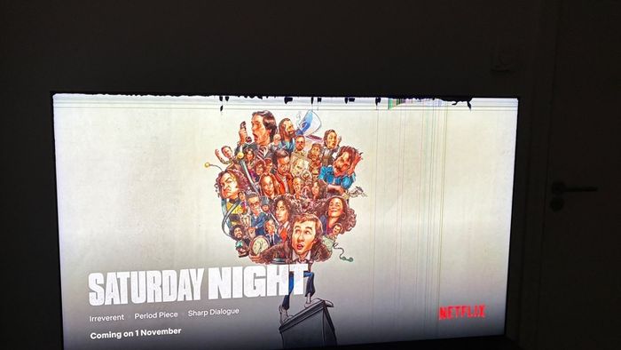 flat screen tv (with some damage to screen)