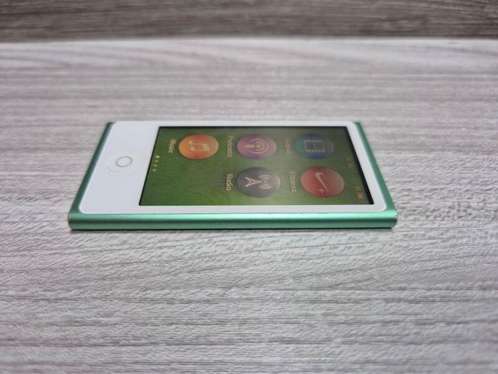 Apple iPod Nano 7th Gen 16GB A1446 Green - Tested and Working - Fast Shipping