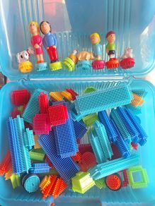 Stickle bricks