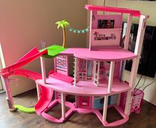 Barbie Dreamhouse