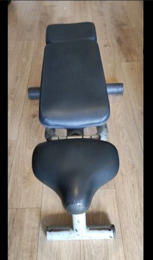 Technogym Bench