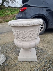 Concrete flower pots