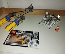 LEGO Star Wars Lot  75049 + 75258  40e