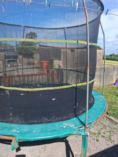 trampoline 10ft