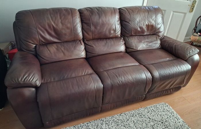 leather recliner sofas