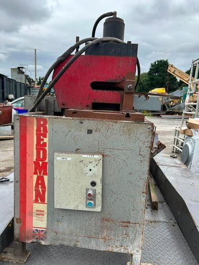 Redman Hydraulic press, clamper