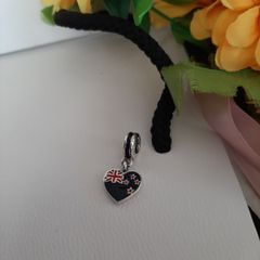 Brand new genuine pandora New Zealand silver charm