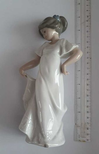 Nao Figurines