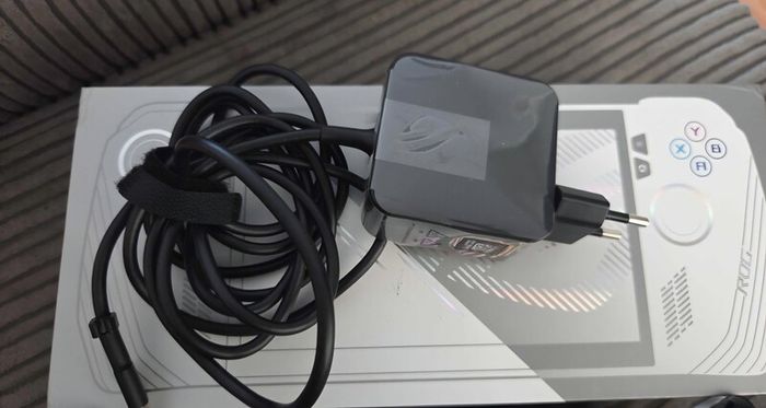 Asus ROG Ally Z1 extreme